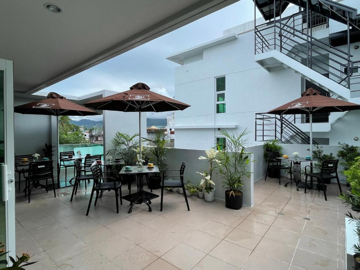 J Spazio Apartelle And Cafe Baranghauon Exterior foto